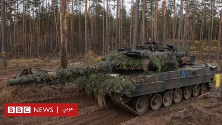 روسيا وأوكرانيا: بولندا تقول إنها ستسعى للحصول على إذن رسمي من ألمانيا لتزويد أوكرانيا بدبابات ليوبارد

