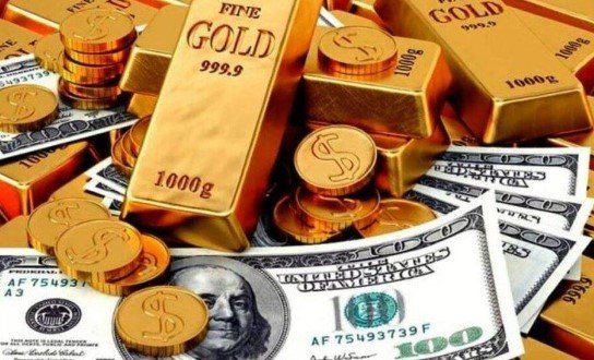 سعر الذهب والدولار اليوم بنهاية التعاملات … تراجع “المعدن الأصفر” واستقرار “العملة الخضراء”