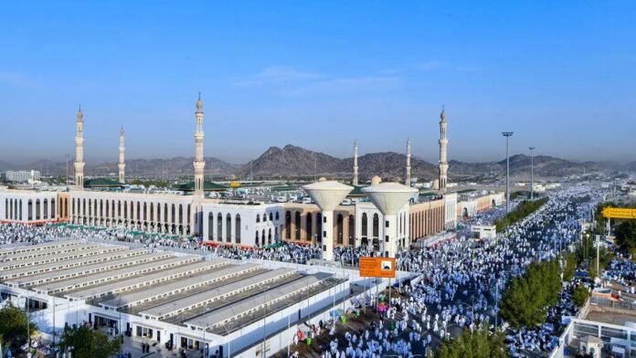  مسجد نمرة بعرفات .. ثاني أكبر مسجد في مكة المكرمة بعد البيت الحرام |  أخبار متنوعة

