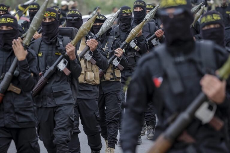 الأسرى الإسرائيليون في غزة “العشرات وأكثر”

