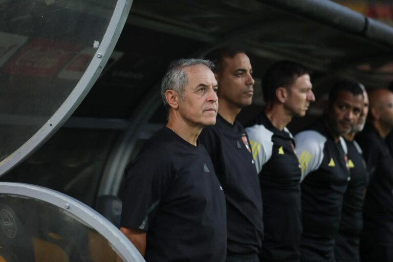  الاتحاد السعودي يصدم كوهلر بقرار ناري قبل كأس العالم للأندية.. ماذا فعل السويسري؟  - أهلي نيوز.كوم

