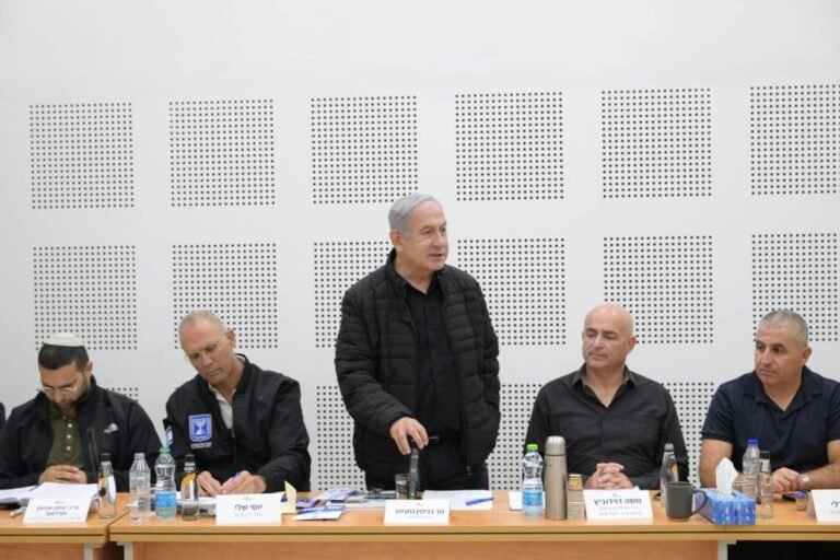 الحكومة الإسرائيلية المصغرة توافق على دخول الوقود إلى غزة

