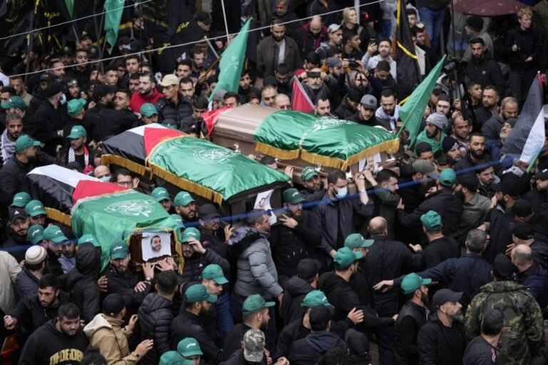 بعد اغتياله.. إسرائيل تعتقل شقيقتي العاروري في الضفة الغربية

