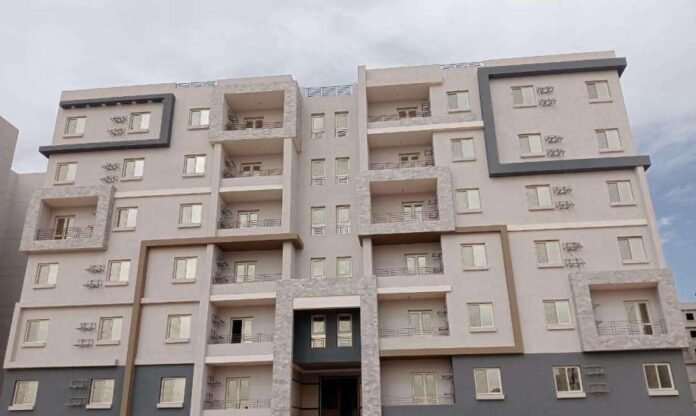 عاجل.. وزير الإسكان يعلن تنفيذ شقق سكنية لجميع المصريين في أكثر من 7 مدن بمساحات تصل إلى 120 مترا مربعا (صور)

