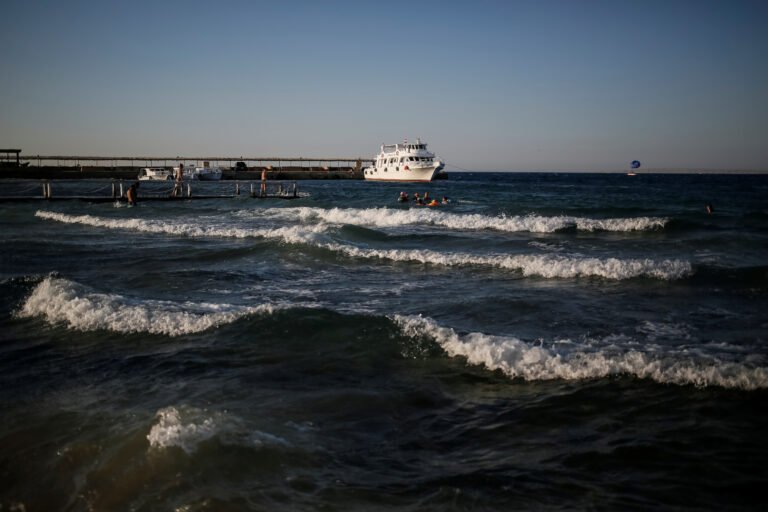 رأس الحكمة.. تفاصيل «الصفقة المنتظرة» بين الإمارات ومصر

