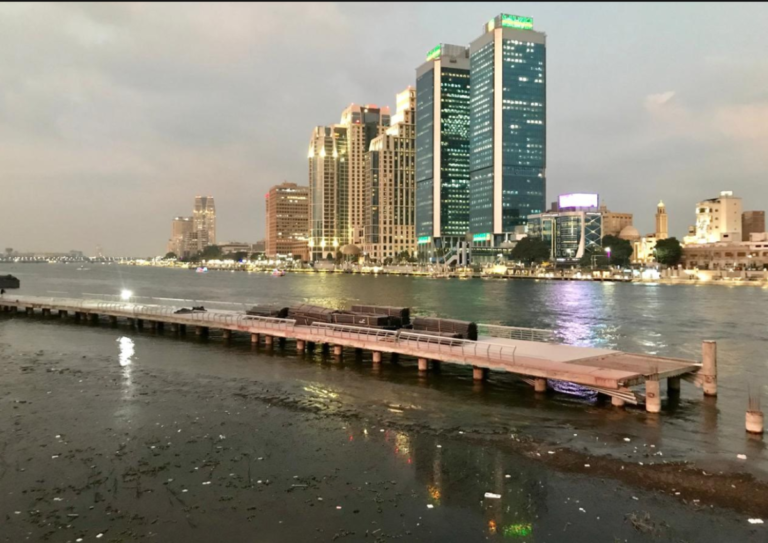 زلزالان خلال 24 ساعة يثيران المخاوف في مصر

