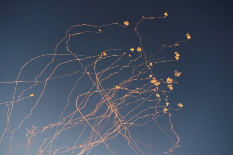 الحرب بين إسرائيل وحزب الله تقترب

