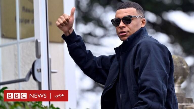 كيليان مبابي يحشد الشباب للتصويت "ضد التطرف" ويؤكد أن "انتخابات فرنسا أهم من مباراة كرة قدم".

