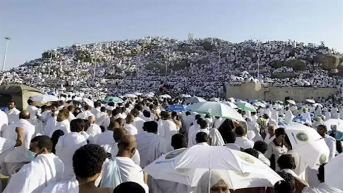 شركات السياحة للحج غير الشرعي: الغرامات والسجن تنتظر

