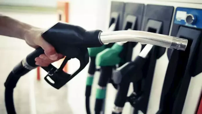 Tok Show Bulletin Petroleum متصلة بأزمة البنزين المغشوشة وتفاصيل جديدة في Cossi Shalaby Crisis

