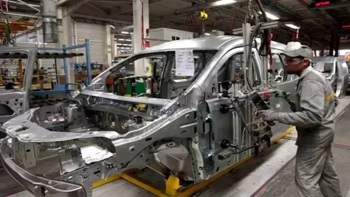 النشرة الإخبارية للبرنامج الحواري موجة من الانخفاضات في سوق السيارات والإنتاج المحلي تقتل المدخرات

