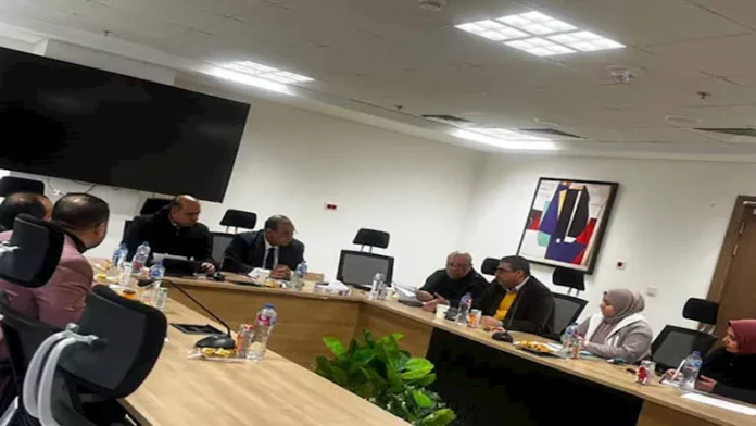 رئيس “تنظيم النفايات” يترأس الاجتماع الثالث للجنة التنفيذية لمؤسسة الطاء

