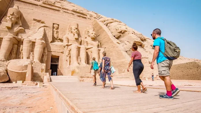 الحرب على إيران.. تفاصيل أسعار إلغاء الرحلات إلى مصر

