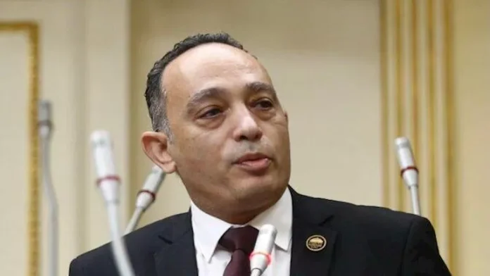 البياضي: مطلوب من الحكومة أن تكون صريحة بشأن أي تطورات البياضي: مطلوب من الحكومة أن تكون صريحة بشأن أي تطورات سلبية بخصوص حقل ظهر