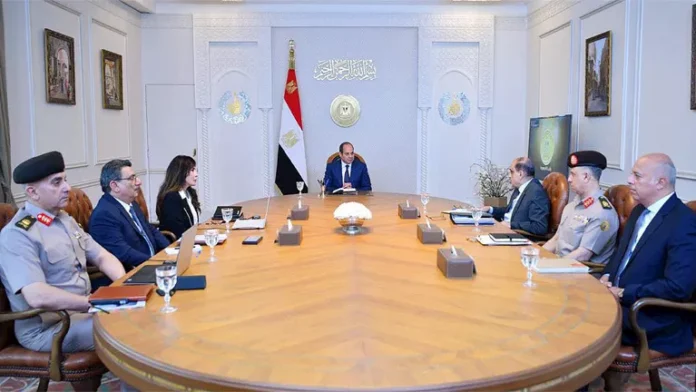 السيسي مستمر في طرح شقق الإيجار ومشروعات العيش الكريم

