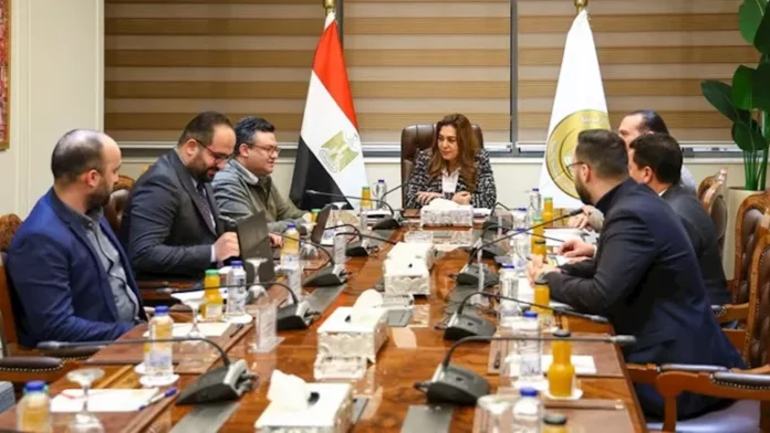 وزير التنمية المحلية: منصة الوزارة الذكية تدعم اتخاذ القرار وتحسن...

