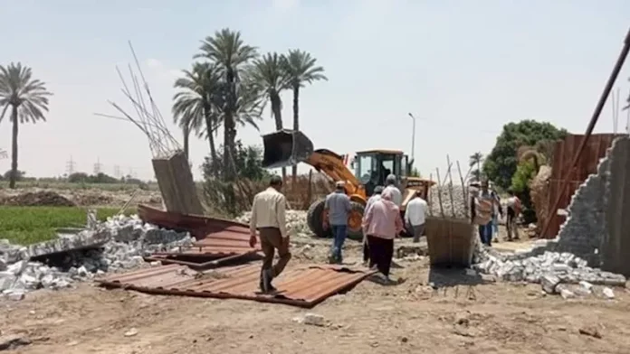 محافظ الجيزة: حملات إزالة مخالفات البناء مستمرة خلال عطلة عيد الأضحى

