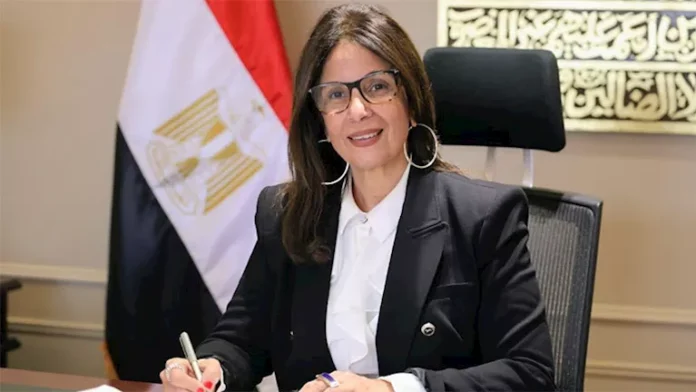 أول تعليق من سهير عبد الحميد بعد الحكم النهائي ضد أول تعليق من سهير عبد الحميد بعد الحكم النهائي ضد وزيرة الثقافة