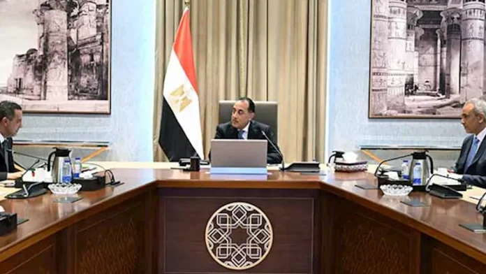 الحكومة تقر 9 قرارات جديدة.. التفاصيل الحكومة تقر 9 قرارات جديدة.. التفاصيل